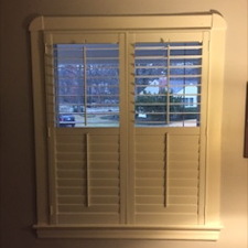 plantation-shutters-split-vs-divider-vs-no-split 6