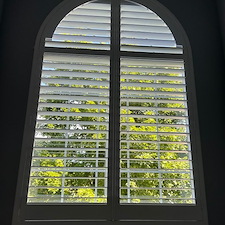 Robust-Archtop-Composite-Plantation-Shutters-on-Towergate-Ct-in-Lake-Saint-Louis-MO 1