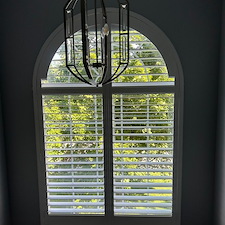 Robust-Archtop-Composite-Plantation-Shutters-on-Towergate-Ct-in-Lake-Saint-Louis-MO 2