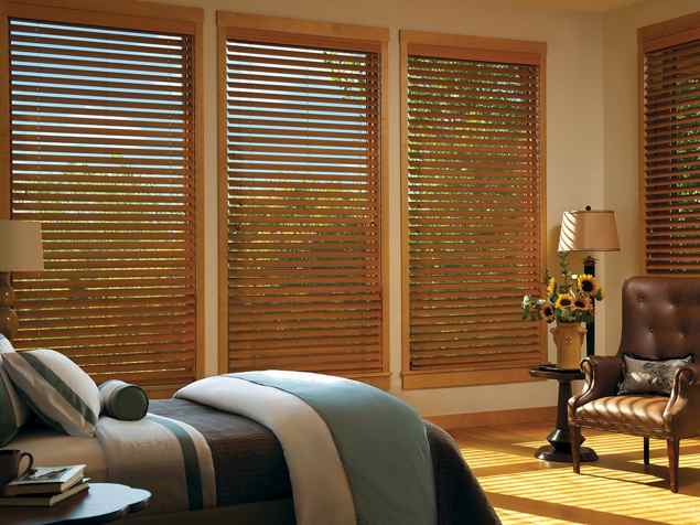 Parkland reflections wood blinds