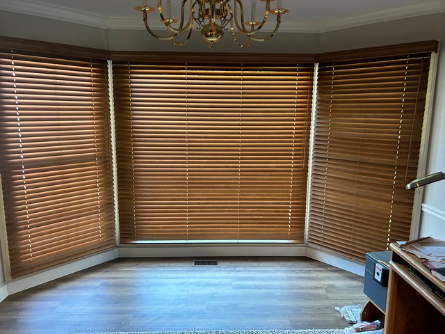 Cordless Wood Blinds on Coventry Farm Ct in Chesterfield, MO